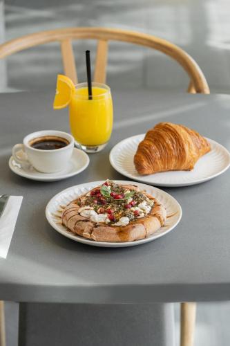 Food and beverages, Saray Deluxe Hotel Apartments in Khalifa City Food and beverages, Saray Deluxe Hotel Apartments in Khalifa City