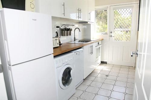 Bundeena Base Holiday Home in Bundeena Bundeena Base Holiday Home in Bundeena