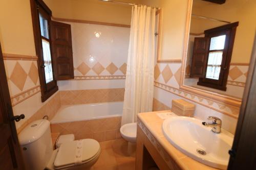 This photo about Casa Rural Rincon de la Fuente shared on HyHotel.com