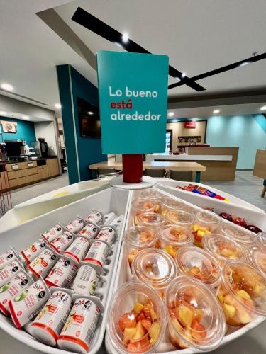 อาหารและเครื่องดื่ม, Avid Hotels Guadalajara Av Vallarta Pte By IHG in คาร์ดิงเรอัล อาหารและเครื่องดื่ม, Avid Hotels Guadalajara Av Vallarta Pte By IHG in คาร์ดิงเรอัล
