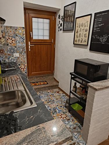 La casetta nel vicolo in Ronciglione La casetta nel vicolo in Ronciglione
