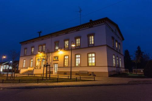 Зовнішній вигляд готелю, Bahnhofsquartier Bad Wilsnack in Бад Вільснак Зовнішній вигляд готелю, Bahnhofsquartier Bad Wilsnack in Бад Вільснак