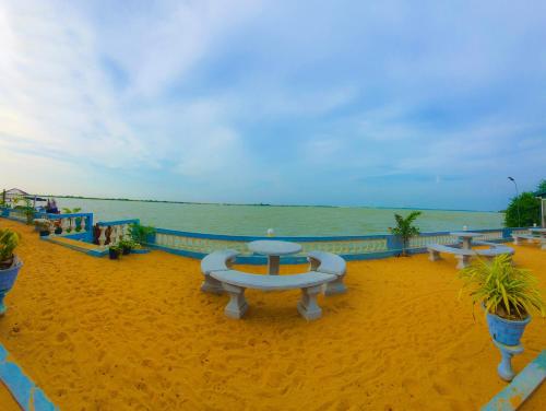 Dinuda Resort in Kalpitiya Dinuda Resort in Kalpitiya