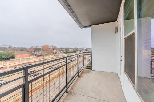 Балкон/терраса, GA Living Suites - Knox District Uptown Dallas in Хайленд-Парк Балкон/терраса, GA Living Suites - Knox District Uptown Dallas in Хайленд-Парк
