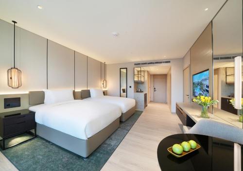 Al Ain Rotana in Al Ain Al Ain Rotana in Al Ain