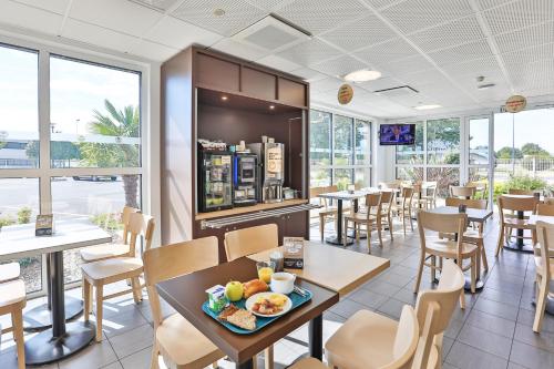 אוכל ומשקאות, B&B HOTEL La Roche-sur-Yon in La Roche-sur-Yon אוכל ומשקאות, B&B HOTEL La Roche-sur-Yon in La Roche-sur-Yon