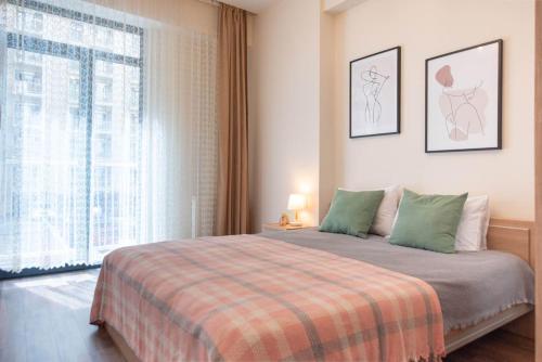 GG Home - cozy, spacious 1 bedroom apartment in Saburtalo