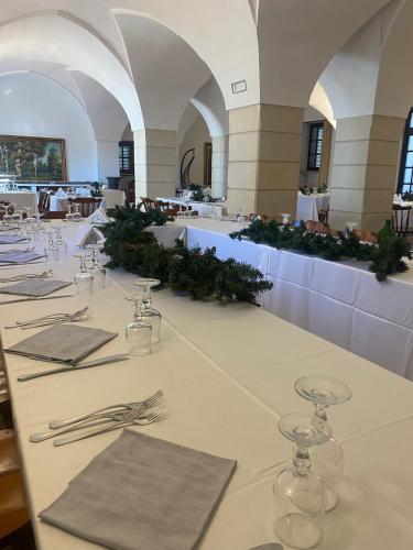 Restaurant, La Masseria Hotel Ristorante Centro Benessere in Minervino Di Lecce Restaurant, La Masseria Hotel Ristorante Centro Benessere in Minervino Di Lecce