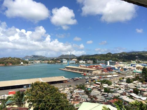 Зовнішній вигляд готелю, Harbour Vista Inn in Кастрі Зовнішній вигляд готелю, Harbour Vista Inn in Кастрі