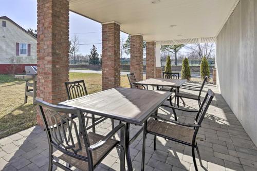 Long Branch Home Less Than 1 Mi to Beach! in Long Branch (New Jersey) Long Branch Home Less Than 1 Mi to Beach! in Long Branch (New Jersey)