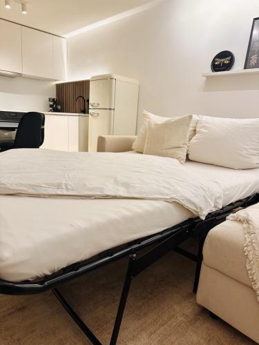 Stylisches 2-Raum-Apartment - in Center Parc Nähe (Stylisches 2-Raum-Apartment - in Center Parc Nahe) in Leutkirch Im Allgau Stylisches 2-Raum-Apartment - in Center Parc Nähe (Stylisches 2-Raum-Apartment - in Center Parc Nahe) in Leutkirch Im Allgau