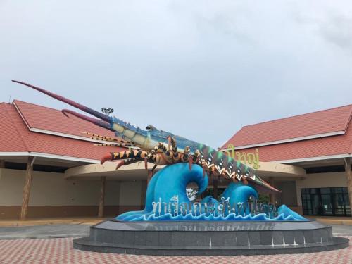 Malee Sirin Old Town in Sang Kha Ou Malee Sirin Old Town in Sang Kha Ou