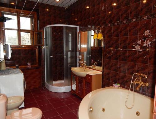 This photo about Apartments Zvezda Leningradskaya shared on HyHotel.com