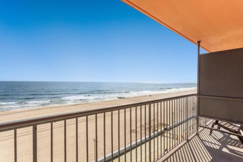 Balcony/terrace, Americana Hotel Boardwalk in Ocean City (MD) Balcony/terrace, Americana Hotel Boardwalk in Ocean City (MD)