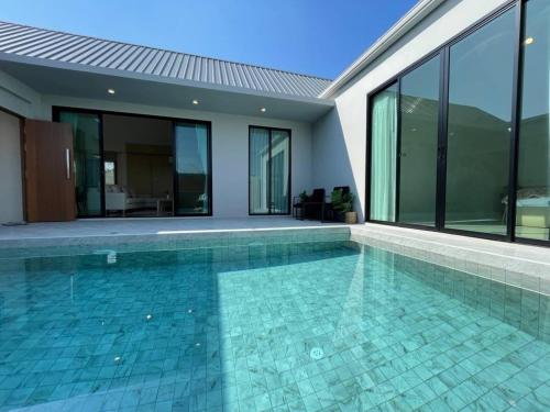 View, Private Pool Villa Newly-built Vimalai house in Pattaya in Mabprachan Reservoir View, Private Pool Villa Newly-built Vimalai house in Pattaya in Mabprachan Reservoir