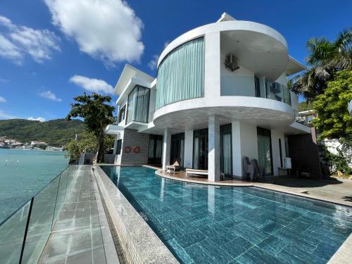 Nancy Grand Strip Villa Imperial 1 near Tuong Dai Chua Kito Vua Nancy Grand Strip Villa Imperial 1 near Tuong Dai Chua Kito Vua