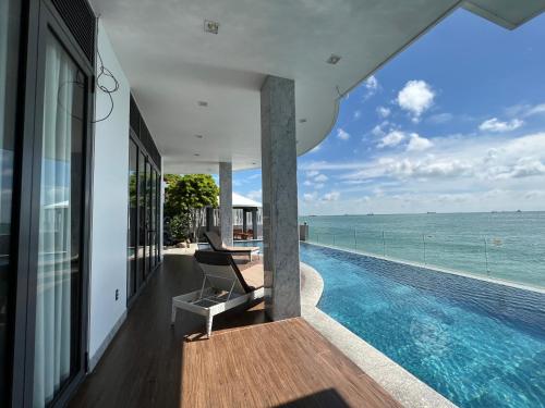 Nancy Grand Strip Villa Imperial 1 near Tuong Dai Chua Kito Vua Nancy Grand Strip Villa Imperial 1 near Tuong Dai Chua Kito Vua