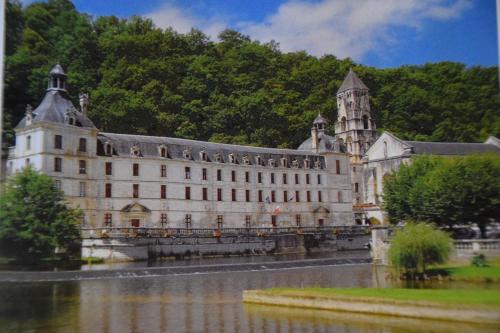 LES 2 CHENES in Saint-Jory-de-Chalais LES 2 CHENES in Saint-Jory-de-Chalais