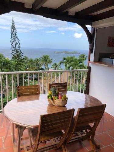 Balcony/terrace, Duplex Rose Porcelaine - Vue Mer- Malendure in Bouillante Balcony/terrace, Duplex Rose Porcelaine - Vue Mer- Malendure in Bouillante