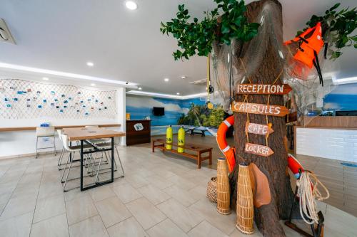 Lobby, Jpod Capsule Hotel in Kota Kinabalu Lobby, Jpod Capsule Hotel in Kota Kinabalu