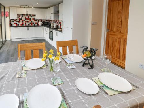 Exterior view, Houghton North Farm Cottage in Ponteland South with Heddon Exterior view, Houghton North Farm Cottage in Ponteland South with Heddon