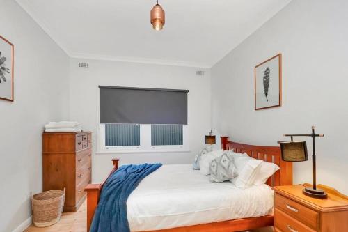 Mabel’s retreat 4 bedrooms,Wifi,Netflix,Kayo near Broken Hill Havaalanı Mabel’s retreat 4 bedrooms,Wifi,Netflix,Kayo near Broken Hill Havaalanı