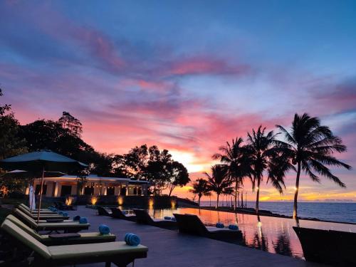 The West Cove Hotel Anyer in การัง สุรากา The West Cove Hotel Anyer in การัง สุรากา