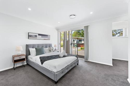 Guestroom, AirCabin - Norwest - Luxury Lovely - 4 Beds House in Hills District Guestroom, AirCabin - Norwest - Luxury Lovely - 4 Beds House in Hills District
