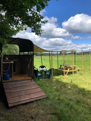 kuchyně, Chestnut Yurt in Fernhurst kuchyně, Chestnut Yurt in Fernhurst