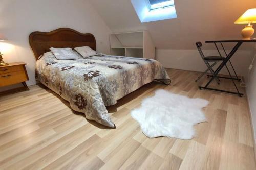 Lumineux appartement duplex, tres bien equipe in Saint-Amand-Montrond Lumineux appartement duplex, tres bien equipe in Saint-Amand-Montrond