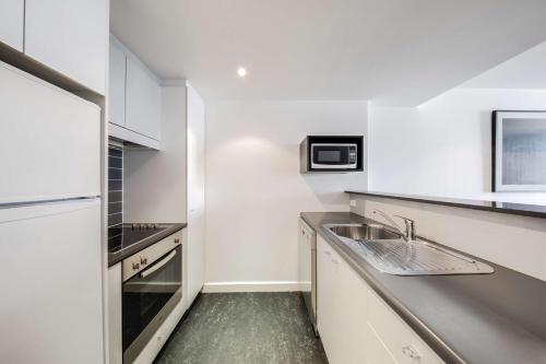 Cocina, Adina Apartamento Hotel Wollongong (Adina Apartment Hotel Wollongong) in Wollongong City Center Cocina, Adina Apartamento Hotel Wollongong (Adina Apartment Hotel Wollongong) in Wollongong City Center