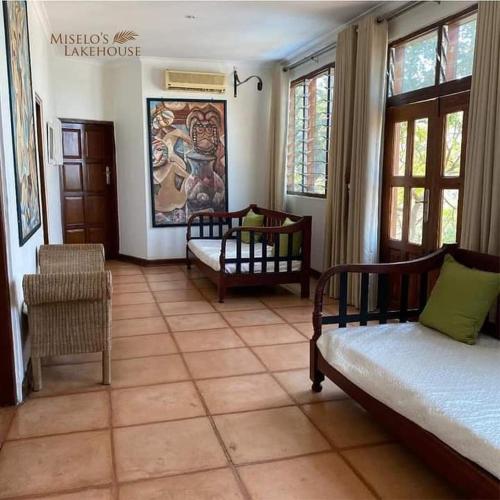 Miselo's Lake House by Twangale in Siavonga Miselo's Lake House by Twangale in Siavonga