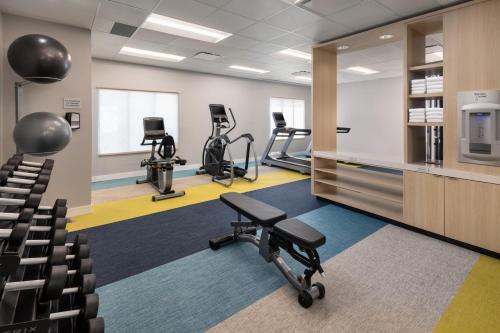 Fitness centar, TownePlace Suites by Marriott West Kelowna in Kelowna (BC) Fitness centar, TownePlace Suites by Marriott West Kelowna in Kelowna (BC)