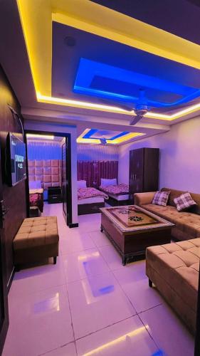 HOTEL 11 SWEET ROOMS in Islamabad HOTEL 11 SWEET ROOMS in Islamabad