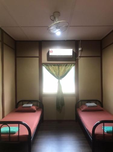 Liana Hostel Taman Negara in Kuala Tahan Liana Hostel Taman Negara in Kuala Tahan