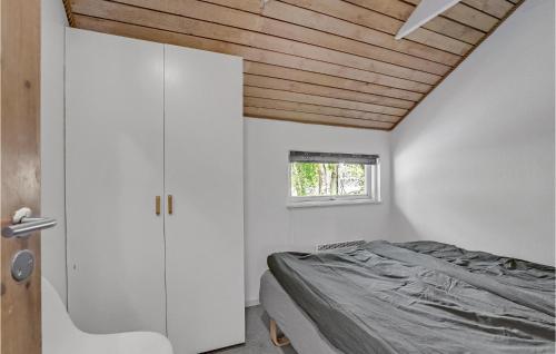 Stunning Home In Hadsund With 3 Bedrooms, Sauna And Indoor Swimming Pool in Hadsund Stunning Home In Hadsund With 3 Bedrooms, Sauna And Indoor Swimming Pool in Hadsund