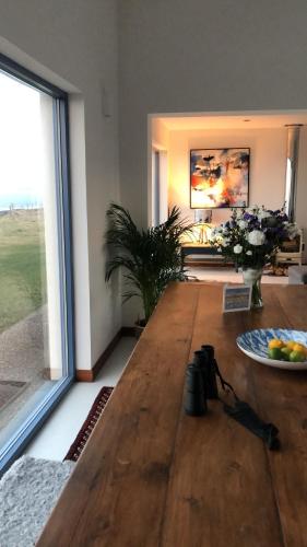 Where the Land Meets the Sea, with wood fired hot tub in Thurso Where the Land Meets the Sea, with wood fired hot tub in Thurso