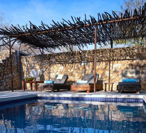 Bazen, Gwango Elephant Lodge in Dete Bazen, Gwango Elephant Lodge in Dete