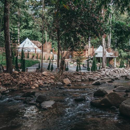 Surrounding environment, The River Maekampong Chiang Mai in Doi Saket Surrounding environment, The River Maekampong Chiang Mai in Doi Saket
