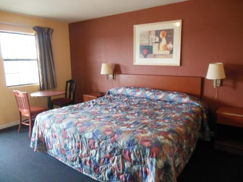 This photo about Budget Motor Inn shared on HyHotel.com