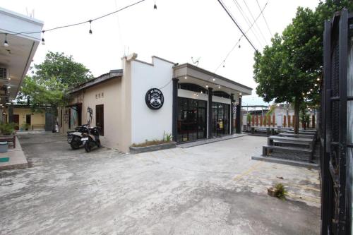 Jaka Homestay in Rembang Jaka Homestay in Rembang