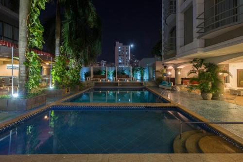 Swimming pool, Country International Hotel in Barranquilla Swimming pool, Country International Hotel in Barranquilla