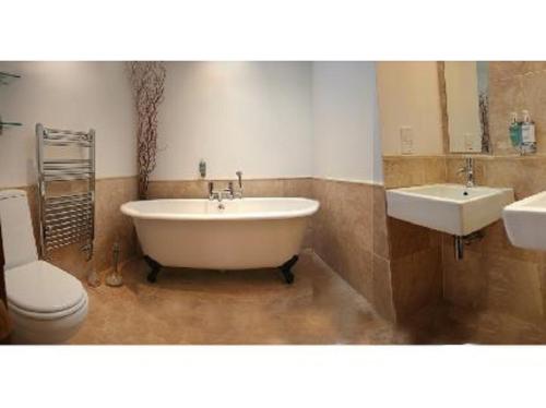 This photo about Riverside Barn shared on HyHotel.com