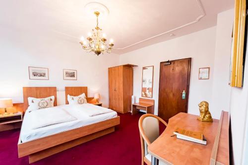 Hotel zum Goldenen löwen in Санкт Гоар Hotel zum Goldenen löwen in Санкт Гоар