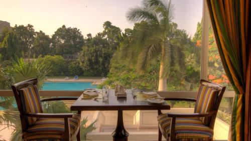 Restoran, Avari Tower Karachi in Karaçi Restoran, Avari Tower Karachi in Karaçi