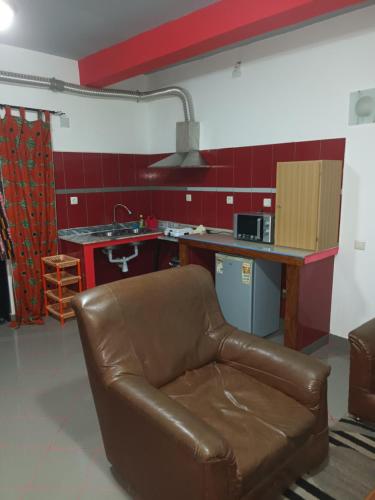 HOTEL BADINCA Alojamento Low Cost in Bissau avenida FRANCISCO MENDES in ביסאו HOTEL BADINCA Alojamento Low Cost in Bissau avenida FRANCISCO MENDES in ביסאו