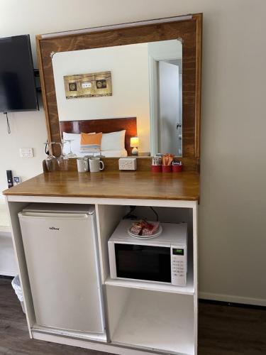 Highway Motor Inn Taree in Taree Highway Motor Inn Taree in Taree