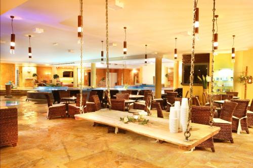 Food and beverages, Grand Rose SPA Hotel in Kuressaare Food and beverages, Grand Rose SPA Hotel in Kuressaare