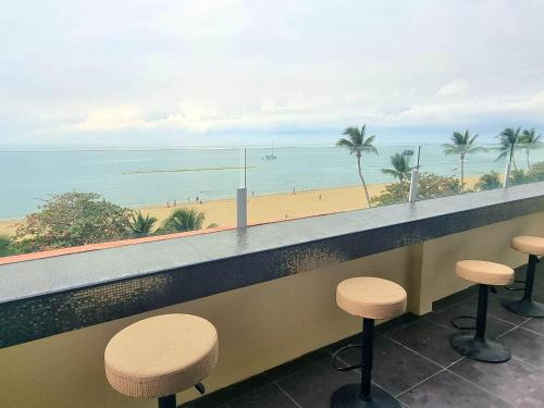 Balcony/terrace, Hotel Denmark - Beachfront near Jomtien Beach Balcony/terrace, Hotel Denmark - Beachfront near Jomtien Beach