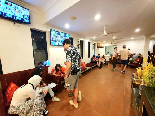 Lobby, Darling Pub Hostel in Siem Reap Lobby, Darling Pub Hostel in Siem Reap